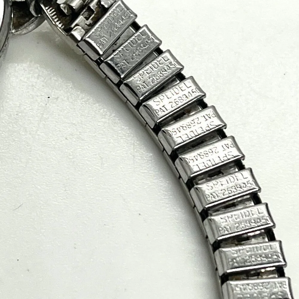 VINTAGE WALTHAM WATCH 17 Jewels Ladies Oval Stretch Bracelet Parts Repair